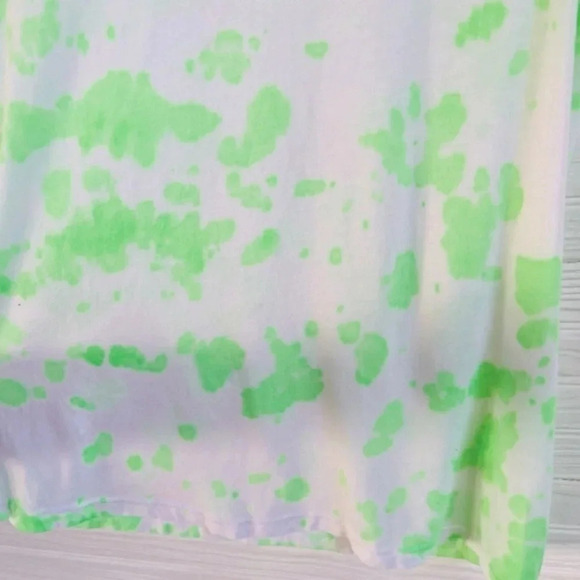 SUNDRY Boy Bright Green and White Tie Dye Short Sleeve T Shirt Sz 1 Small - Picture 8 of 13